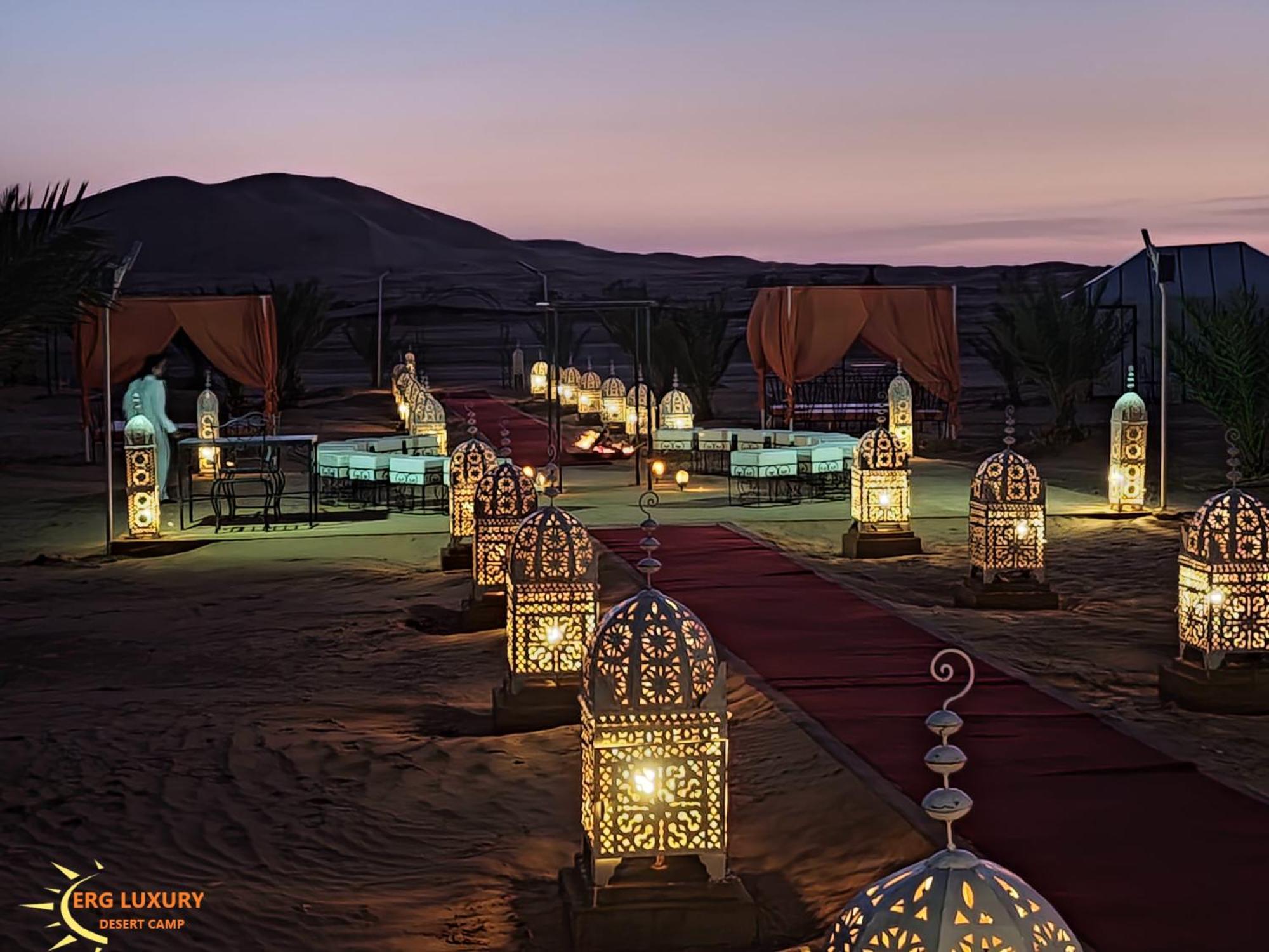 Hotel Dounia Luxury Camp à Merzouga Extérieur photo