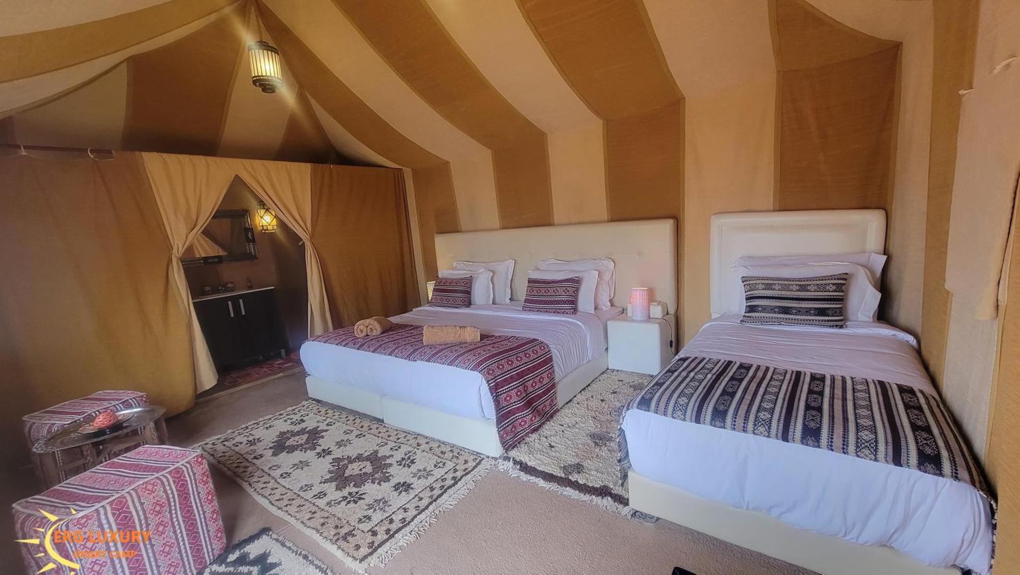Hotel Dounia Luxury Camp à Merzouga Extérieur photo