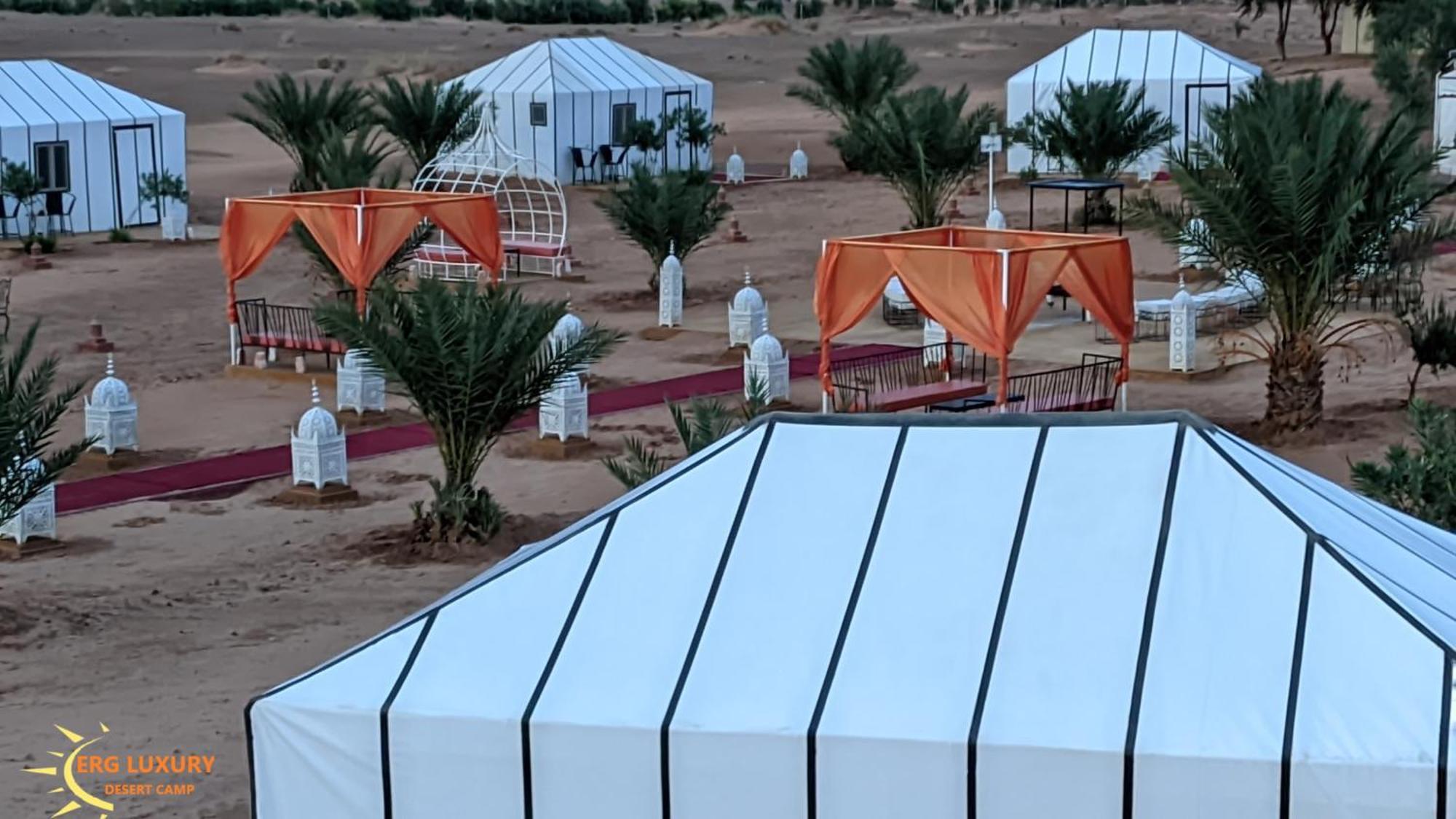 Hotel Dounia Luxury Camp à Merzouga Extérieur photo